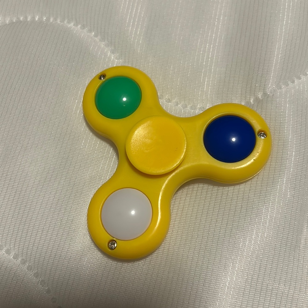 Light up fidget spinner